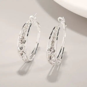 Open image in slideshow, Women&#39;s Elegant Earrings
