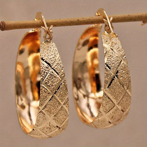 Open image in slideshow, Trendy Copper Hoop Earrings
